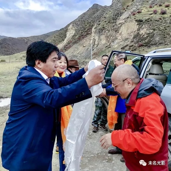 中国经济体制改革基金会牧区深处的尖德小学——“传播爱心,记录成长”主题摄影之旅青海行纪实之一